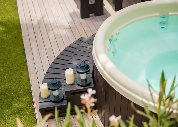 Maluhia Frente Al Mar Y Jacuzzi, Κοραλέχο